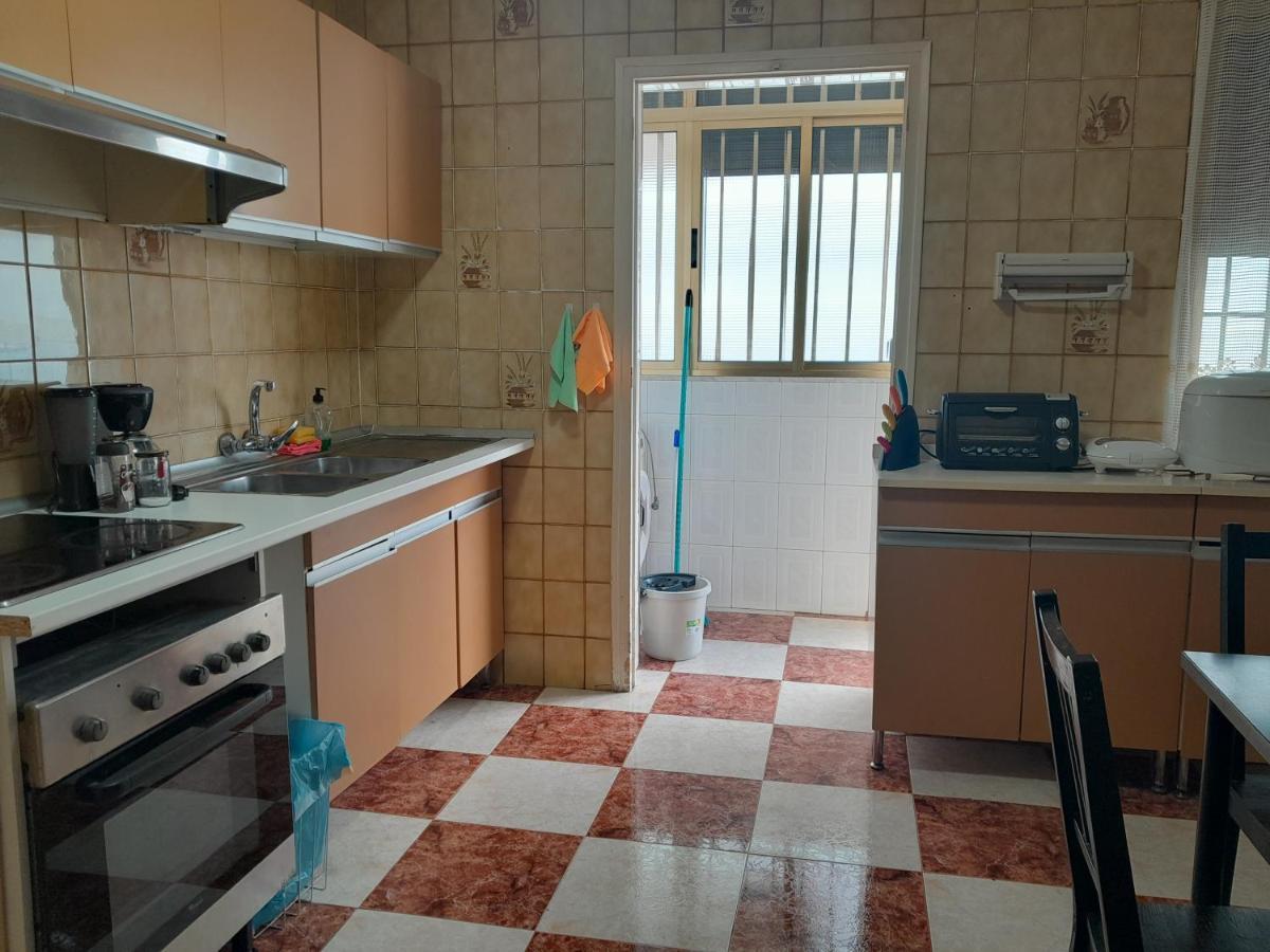 Appartamento Disfruta De Un Barrio Tranquilo Alcalá de Guadaira Esterno foto