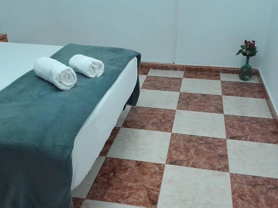 Appartamento Disfruta De Un Barrio Tranquilo Alcalá de Guadaira Esterno foto