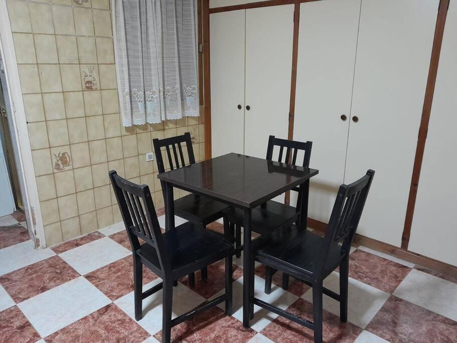 Appartamento Disfruta De Un Barrio Tranquilo Alcalá de Guadaira Esterno foto
