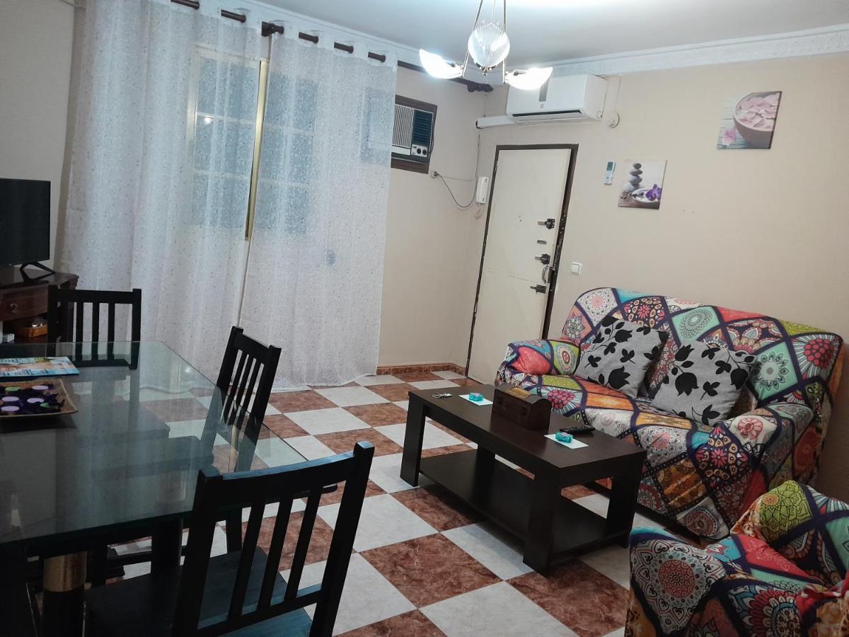Appartamento Disfruta De Un Barrio Tranquilo Alcalá de Guadaira Esterno foto